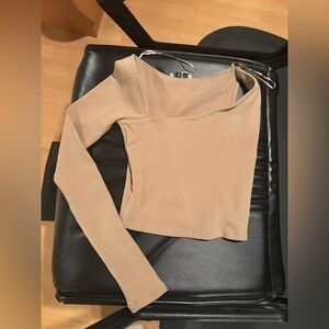 Zara One-Shoulder Long Sleeve Top in Beige